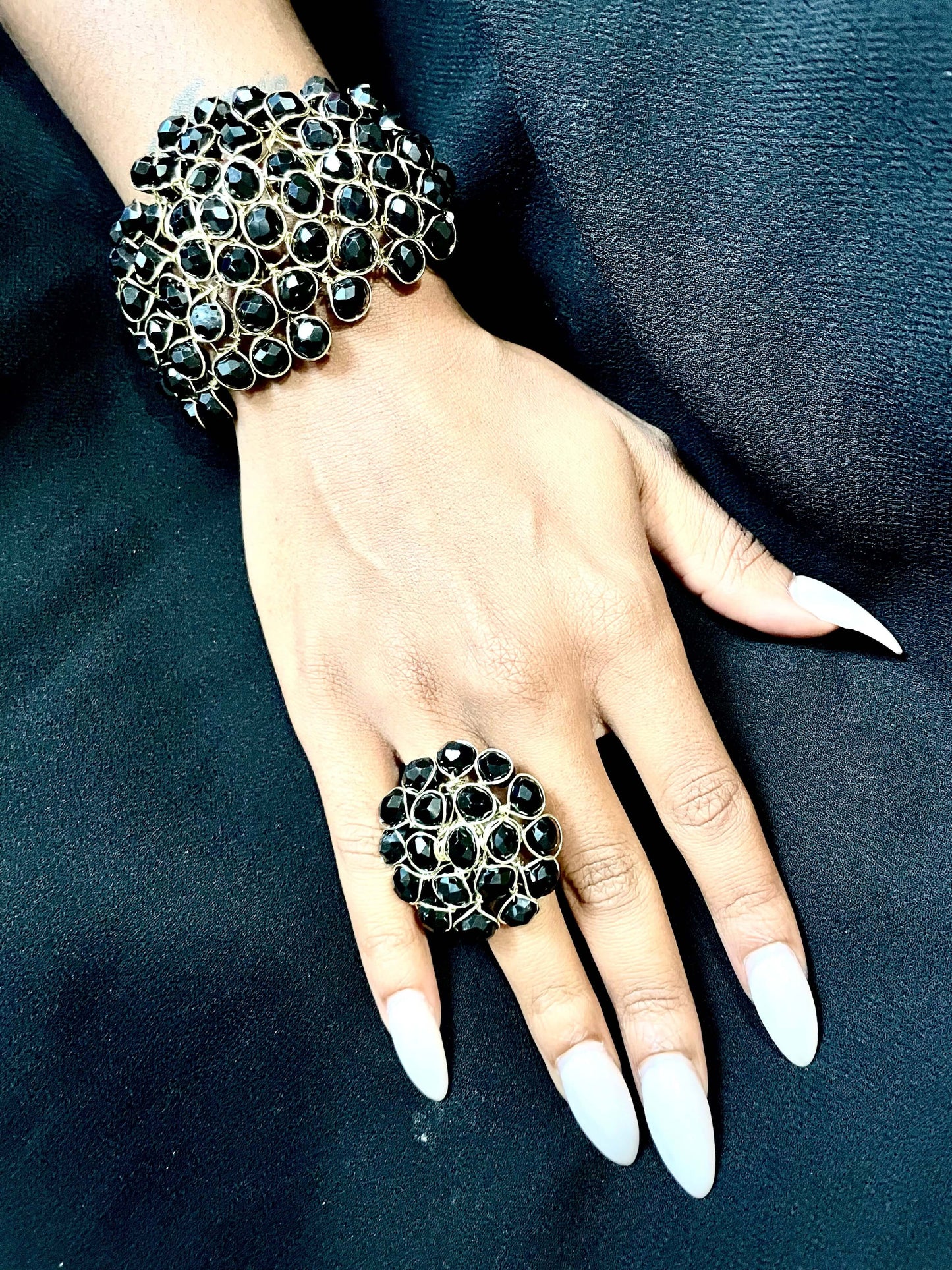 Bracelet & ring handcrafted adjustable jewelry in black beads