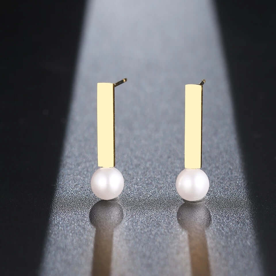 Beautiful stud earrings stainless non tarnish great quality