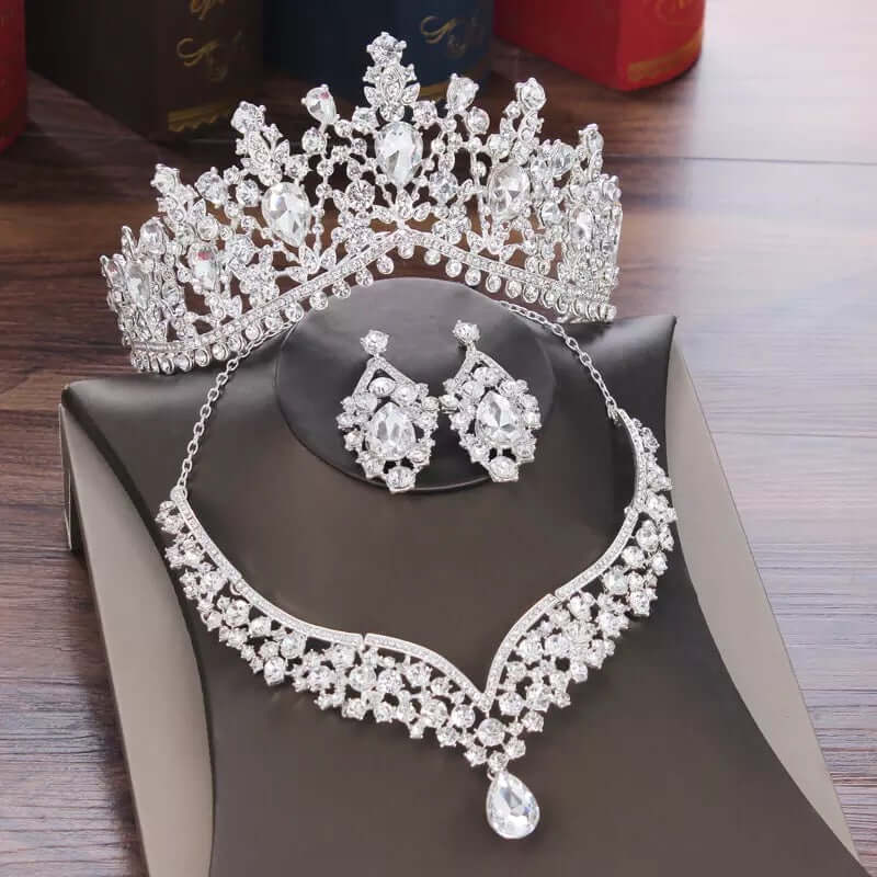 Beautiful tiara set necklace earrings bridal jewelry