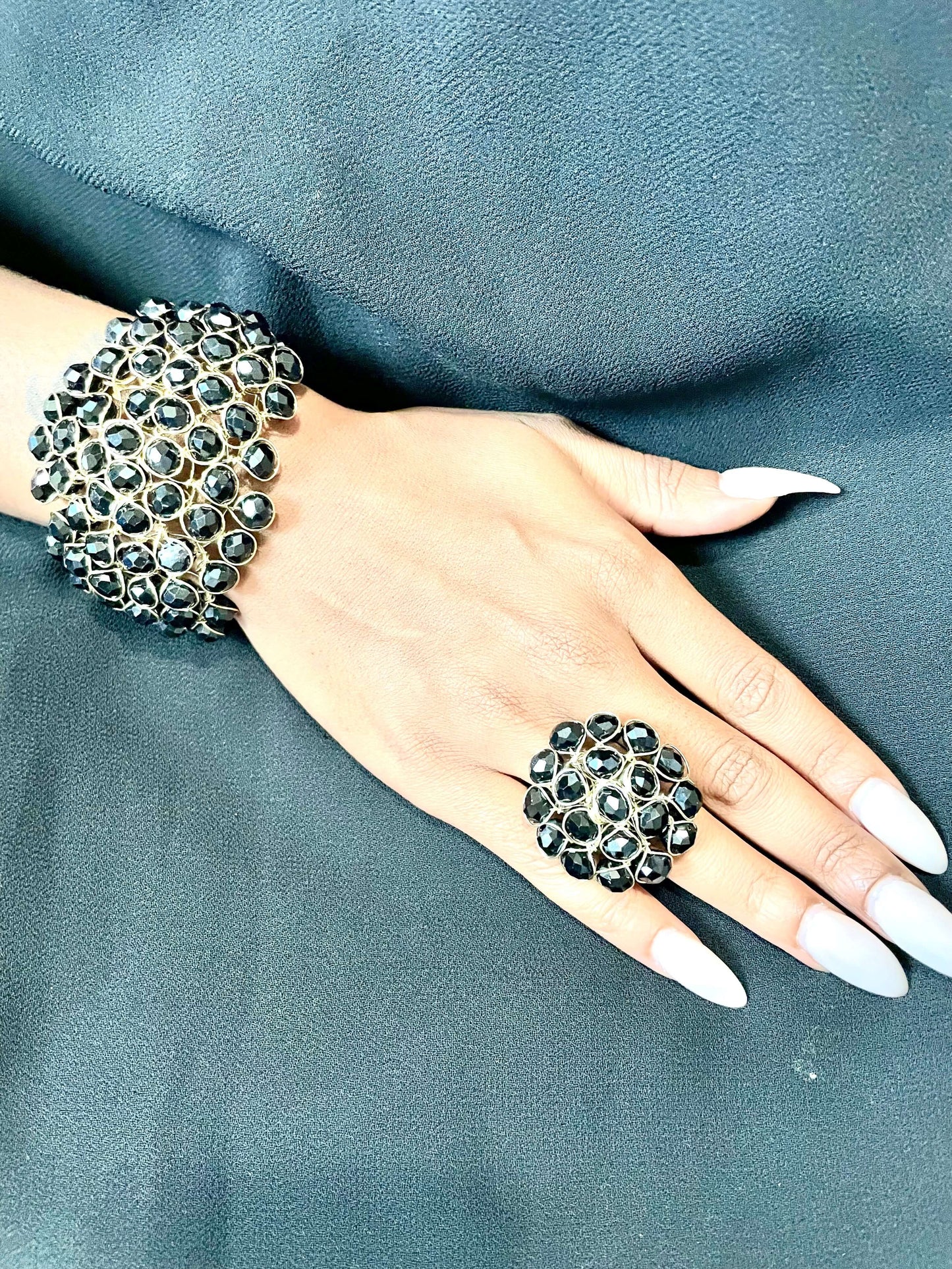 Bracelet & ring handcrafted adjustable jewelry in black beads