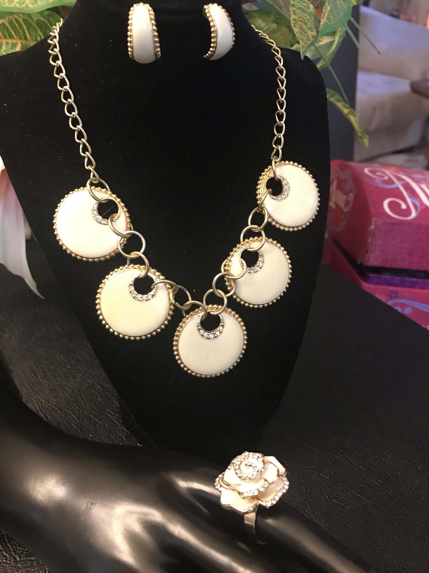 Enamel necklace earrings set for women Ivory color with rhinestone jewelry