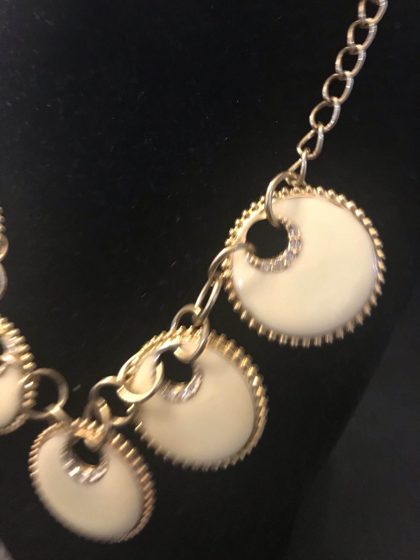 Enamel necklace earrings set for women Ivory color with rhinestone jewelry