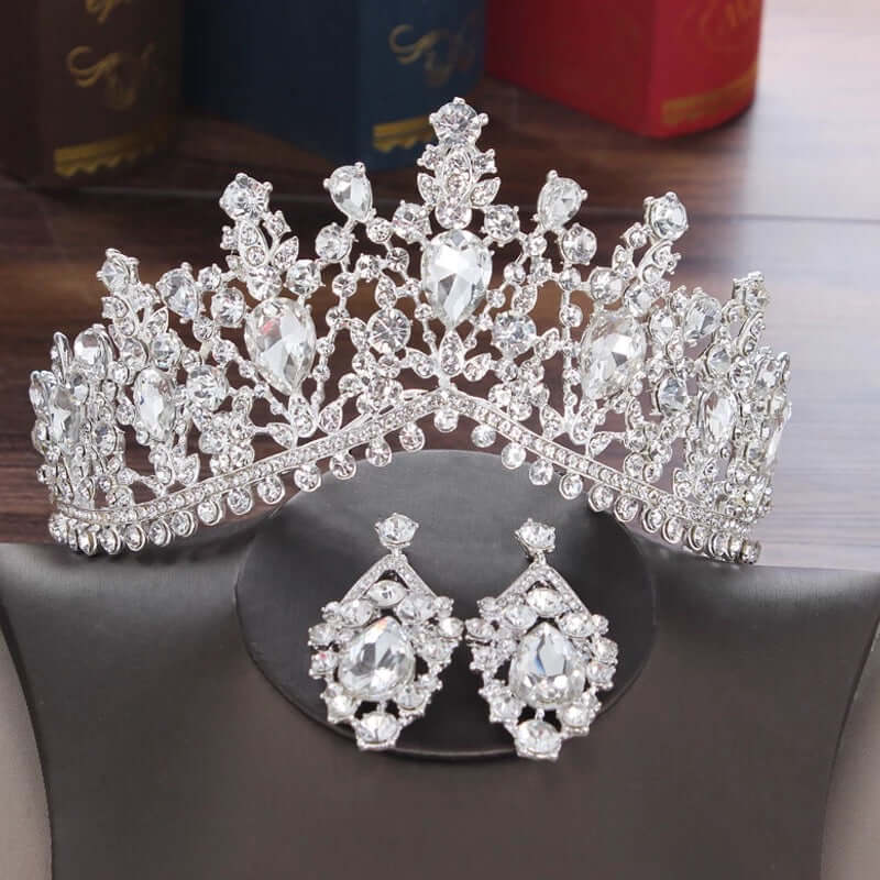 Beautiful tiara set necklace earrings bridal jewelry